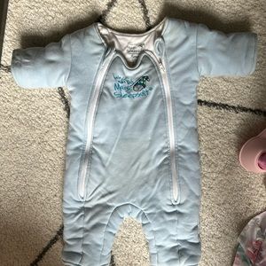 Kids Small 3-6 Month Baby Merlin’s Magic Sleepsuit